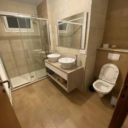 Apartment Bonaparte Folelli